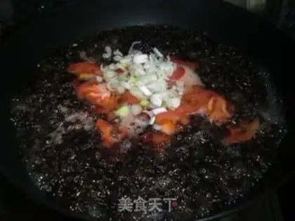 Make Cherokee tomato eggnut soup step 3