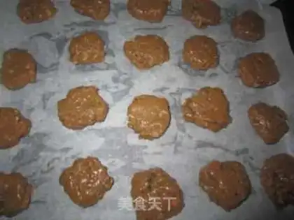Make walnut cookies step 6