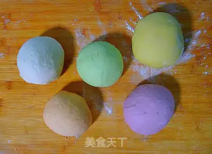 Make Five colours of celery step 2