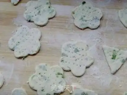 Make Onion soda cookies step 9