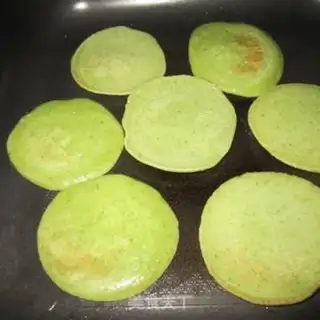 Make Green pancakes step 7