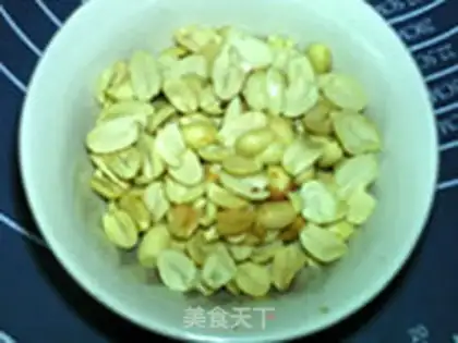 Make raisin peanuts step 1