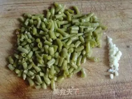 Make Sour-beans fried eggs step 0