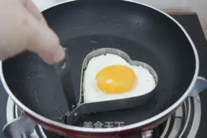 Make Tasers and eggs step 3