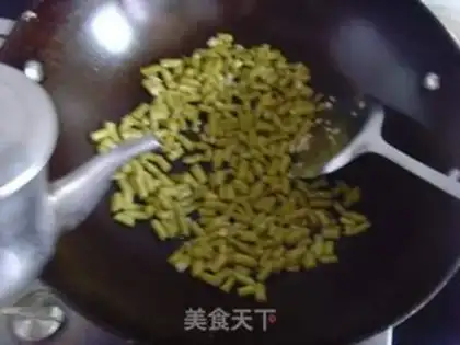Make Sour-beans fried eggs step 4