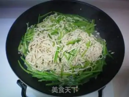 Make The celery is fried step 11
