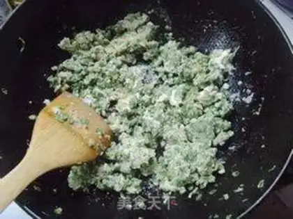 Make Soybeans fried eggs step 10