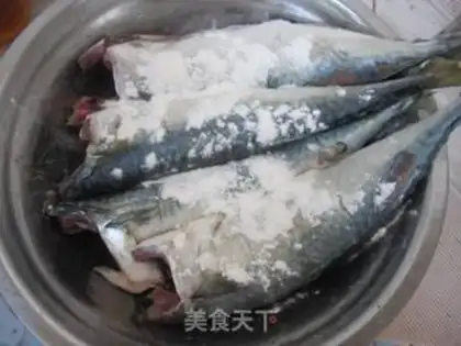 Make Red-burned mackerel step 1