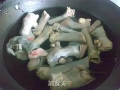 Make Goat hoof step 1