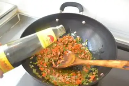 Make Ham McNuggets fried rice step 4
