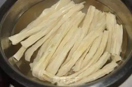 Make Pighead roasted bamboo step 1