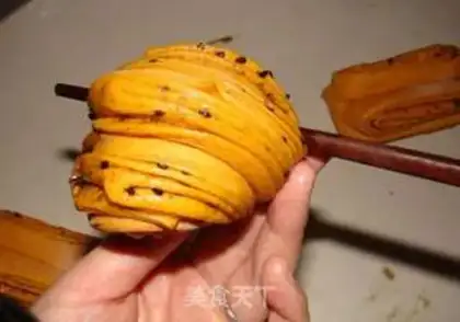 Make Spicet rolls step 9