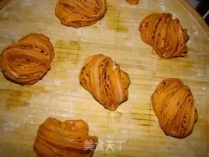 Make Spicet rolls step 10