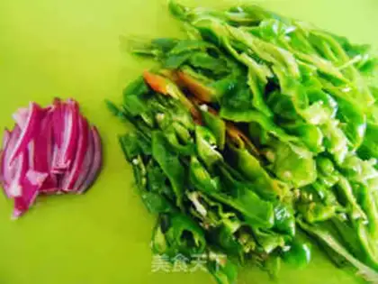 Make Chili squid rings step 1