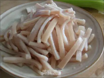Make Spicy pig skin step 0