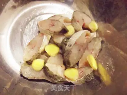 Make Pepper salt sea bass step 1