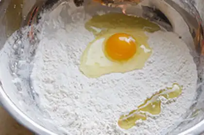 Make pancake ham pizza step 2