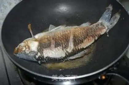 Make The radish fish soup step 3