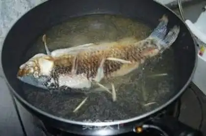 Make The radish fish soup step 4