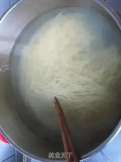 Make North Korean Cold Side step 15