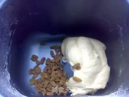 Make A bouquet toast step 3