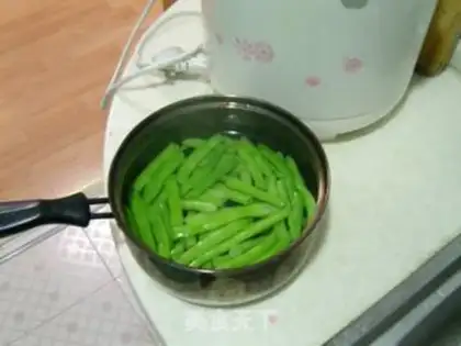 Make A duck willow bean horn step 3