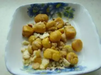 Make Chestnut rooster step 1