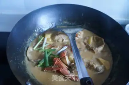 Make Thai curry crab step 11