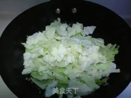 Make Clear the tomato cabbage step 4