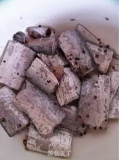 Make Fried swordfish step 0