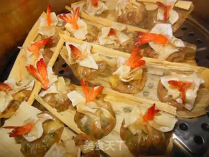 Make The phoenix shrimp step 14