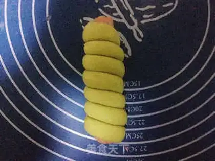 Make caterpillar step 10