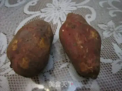 Make Microwave baked potatoes step 0