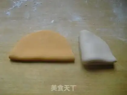 Make Lotus buns step 3