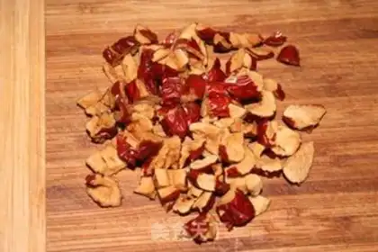 Make Homemade walnut cake step 8