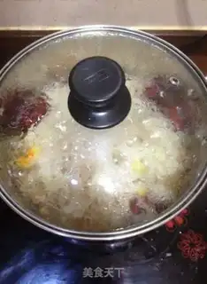 Make A silver spoon with red dates step 10