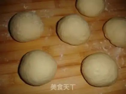 Make Rainbow yogurt bread step 3