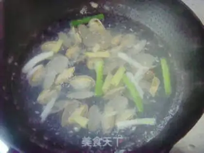 Make Flowers and melon soup step 9