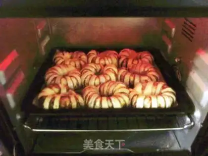 Make Bean bouquet bread step 11