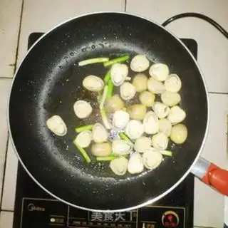 Make Straw mushroom shrimp step 5