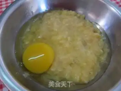 Make Banana pancakes step 1