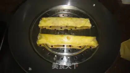 Make Frozen egg rolls step 5
