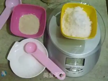 Make raisin scon step 1