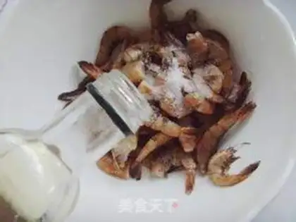 Make Spicy shrimp step 1