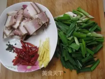 Make Garlic meat step 1