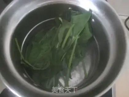 Make Old vinegar spinach peanut rice step 3
