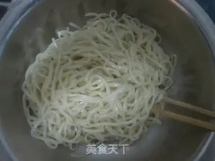 Make Apricot veggie noodles step 4