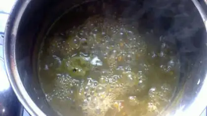 Make Tea and coconut green beans step 5