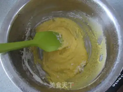 Make Sour cream cake step 4