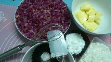 Make Rose heart cookies step 0